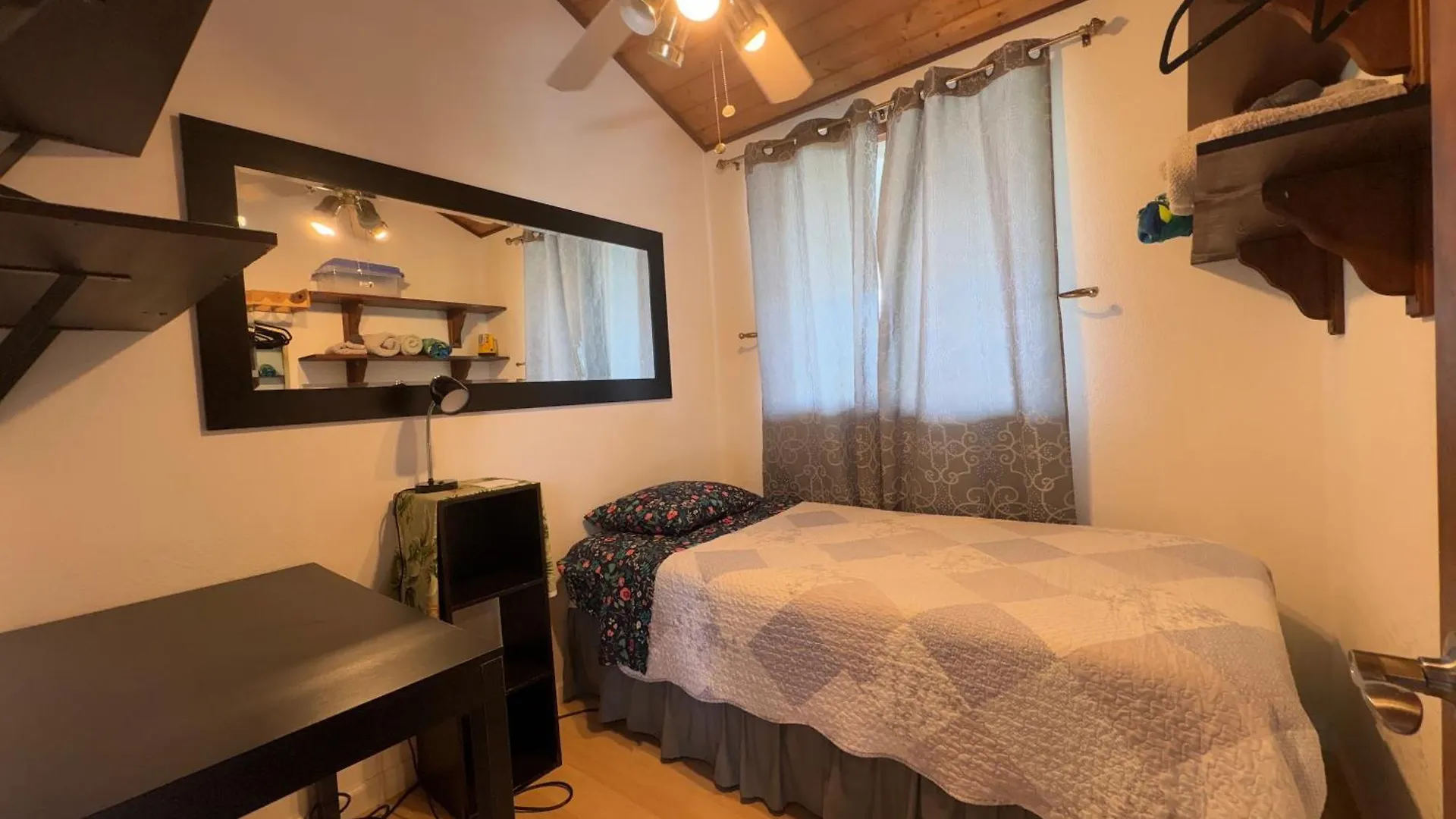 Hawaiian Ohana Home Hilo Panzió