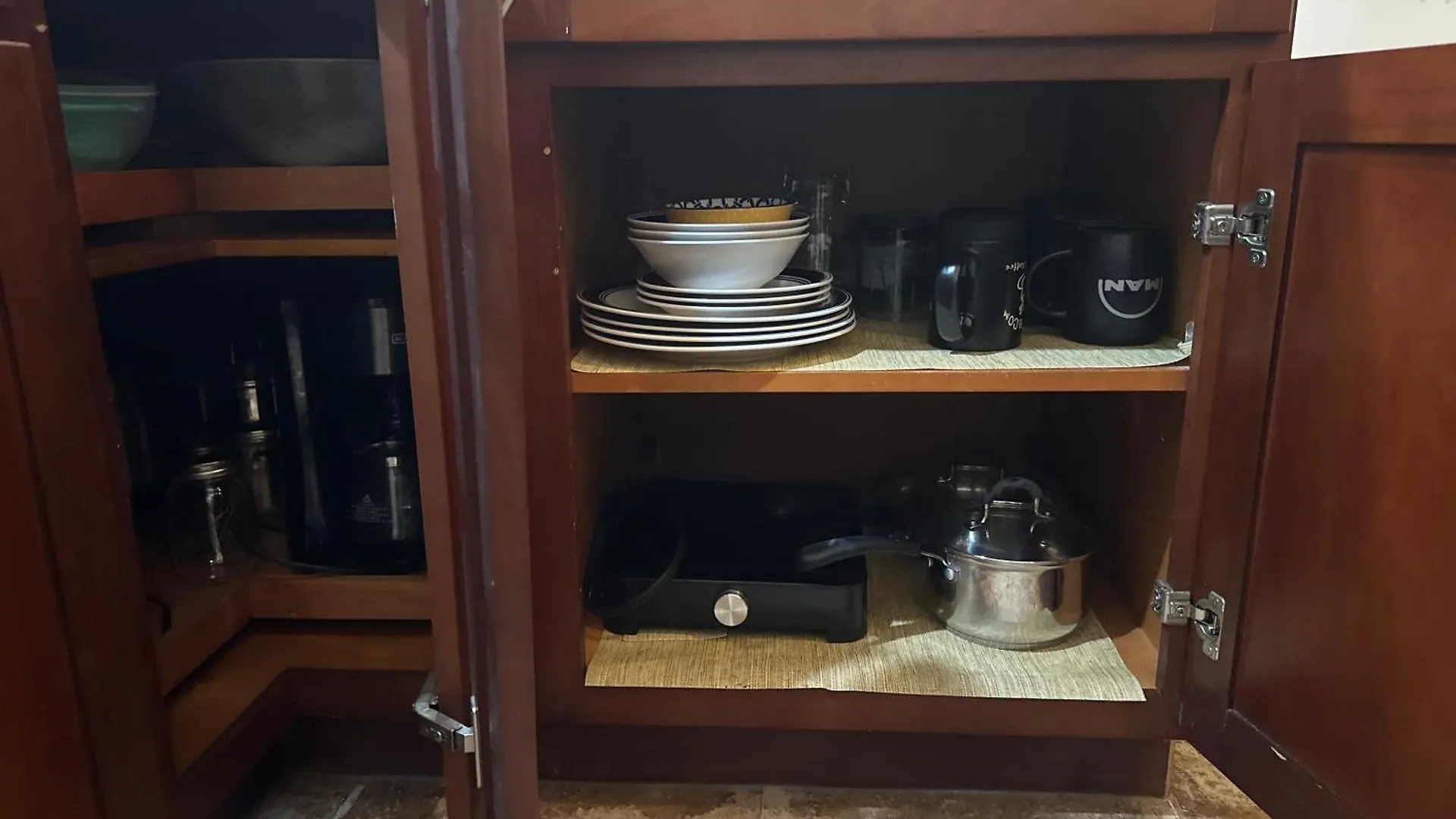 Hawaiian Ohana Home Hilo Bed & Breakfast